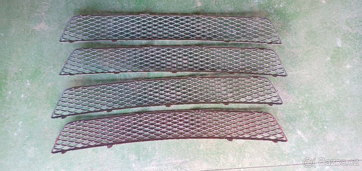 Mřížka do předního nárazníku Ford Mondeo mk3 rok 05-07 - 2