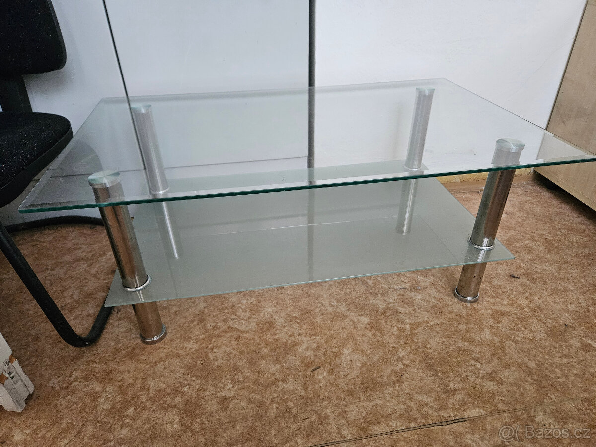 KONFERENČNÍ STOLEK - SKLO - 2