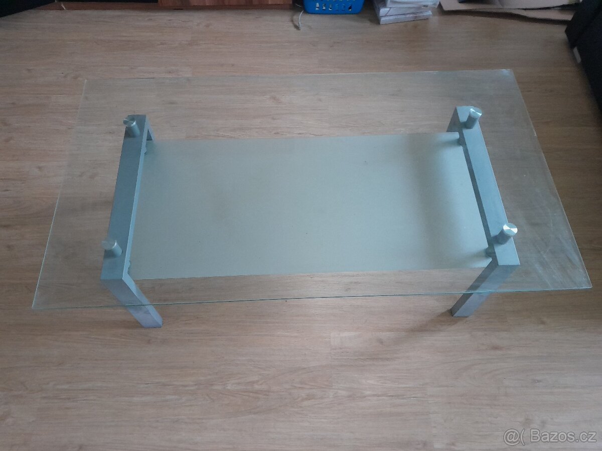 stůl skleněný starší - 2