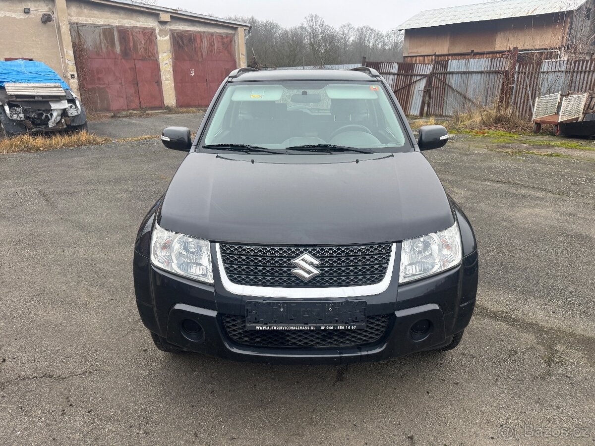 Prodám Suzuki Grand Vitara 1,6 benz rv 09 - 2