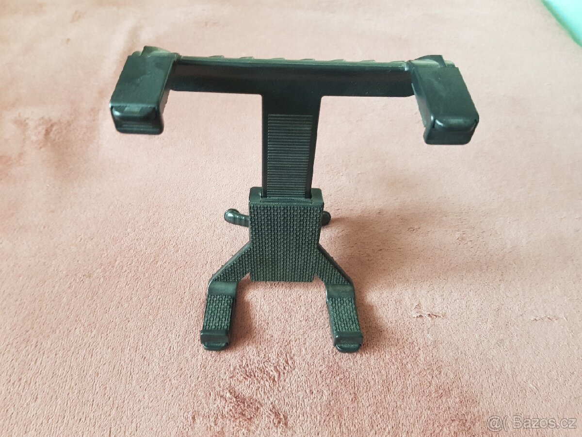 Držák na televizi nebo tablet - 2