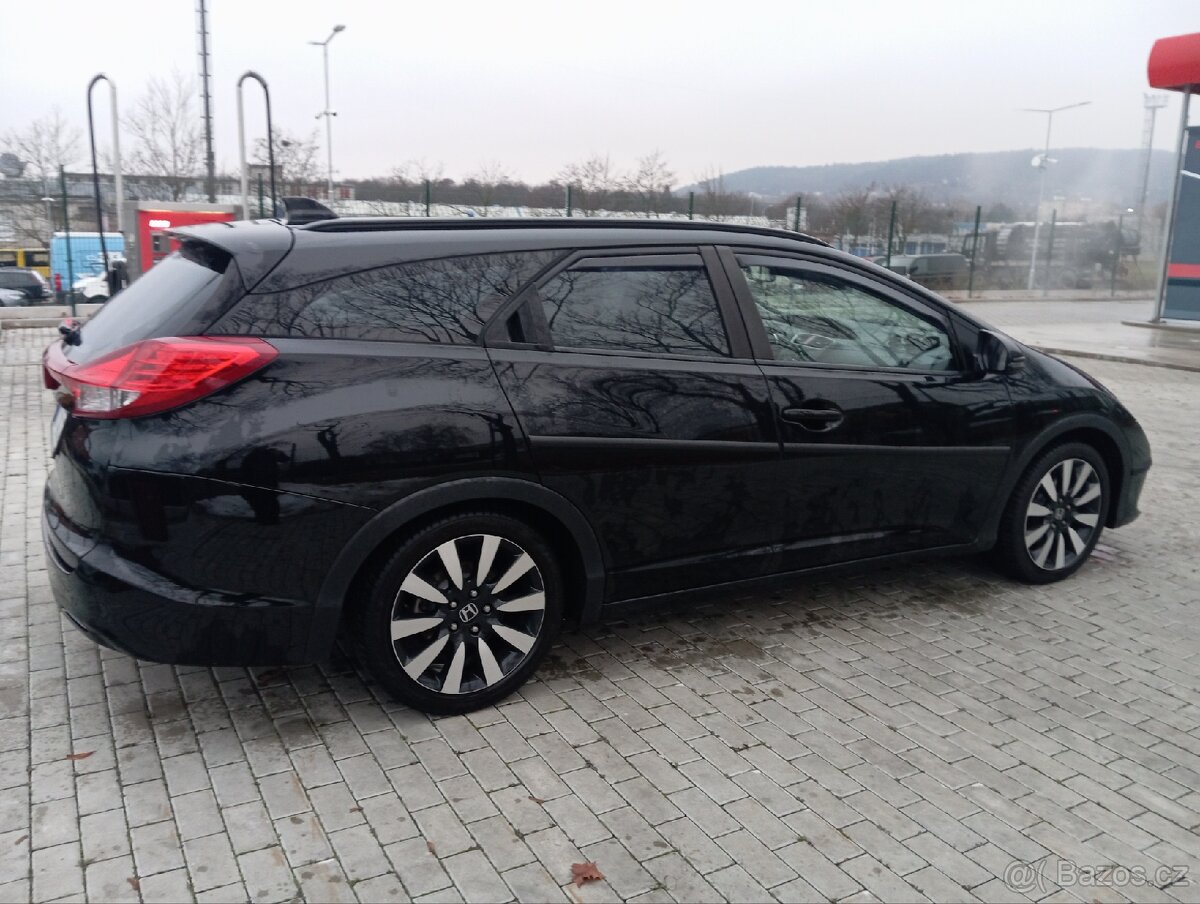 Honda Civic 1.8 AUTOMAT - 2