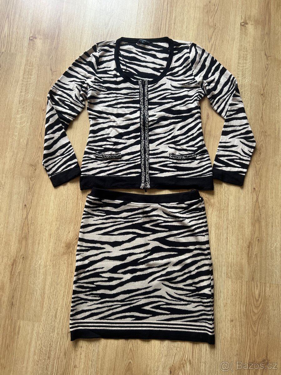 Dámský kostým Comma - 2