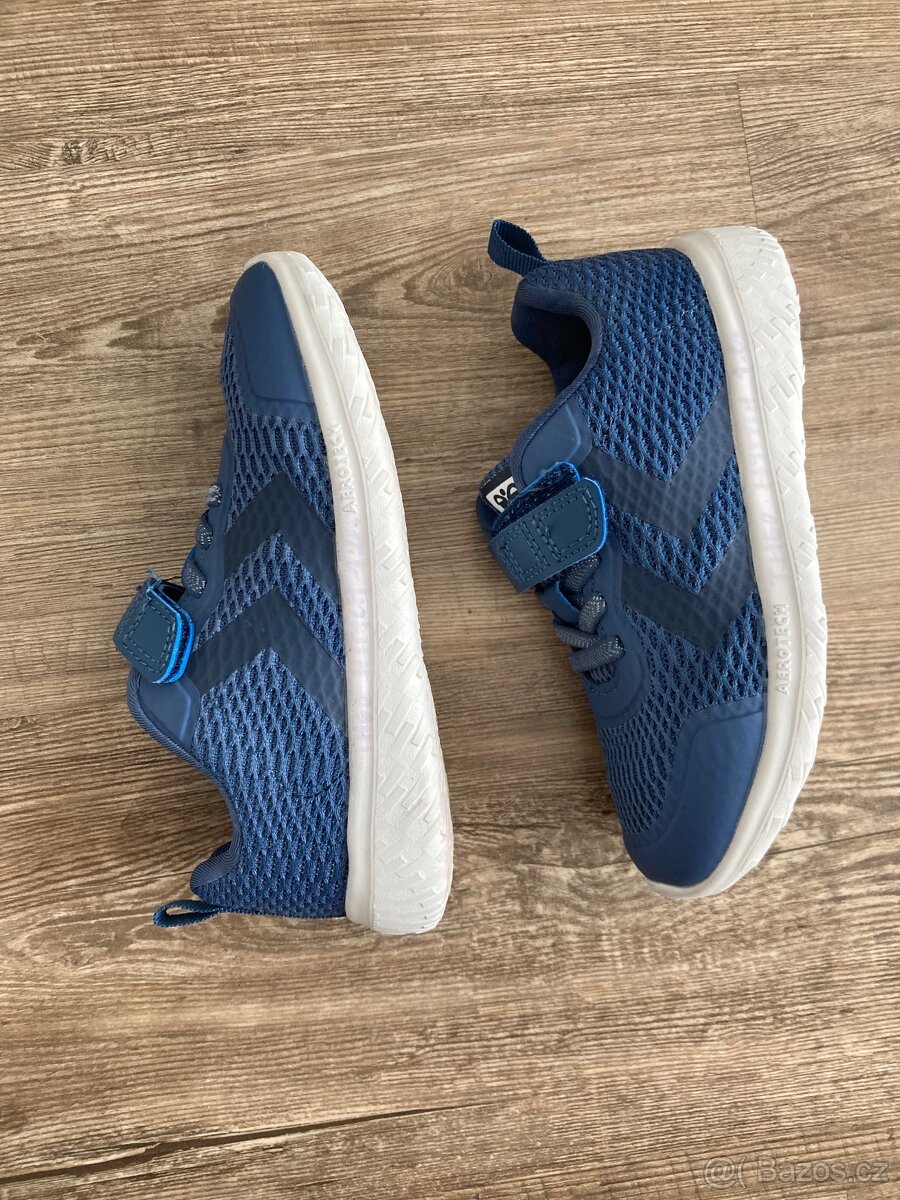 Sportovní boty 28 - 2