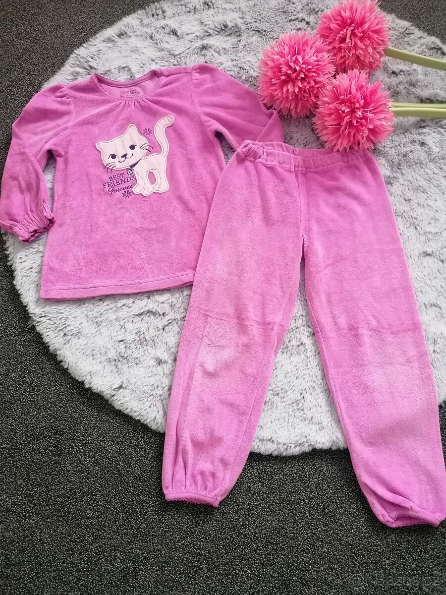 Krásný dívčí domácí komplet - 2