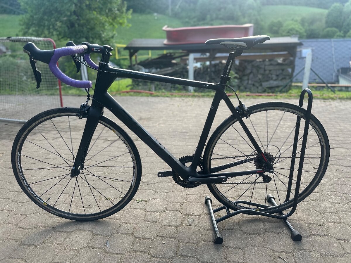 Karbonová silnička RIBBLE - 2