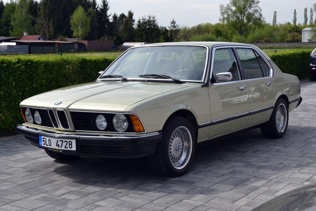 BMW 7 728i E23 / 72 000 km - 2