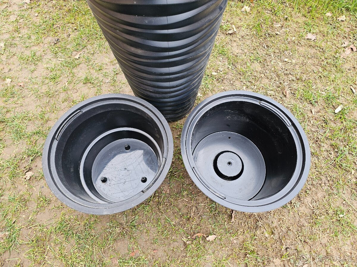 Designové květináče Prosperplast - 2