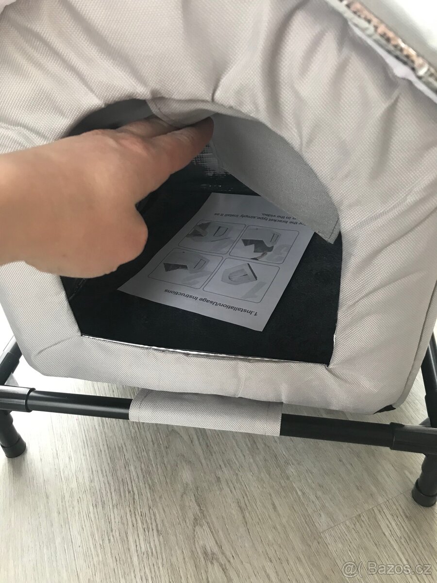 Zatepleny domek pro kocky / psy - 2