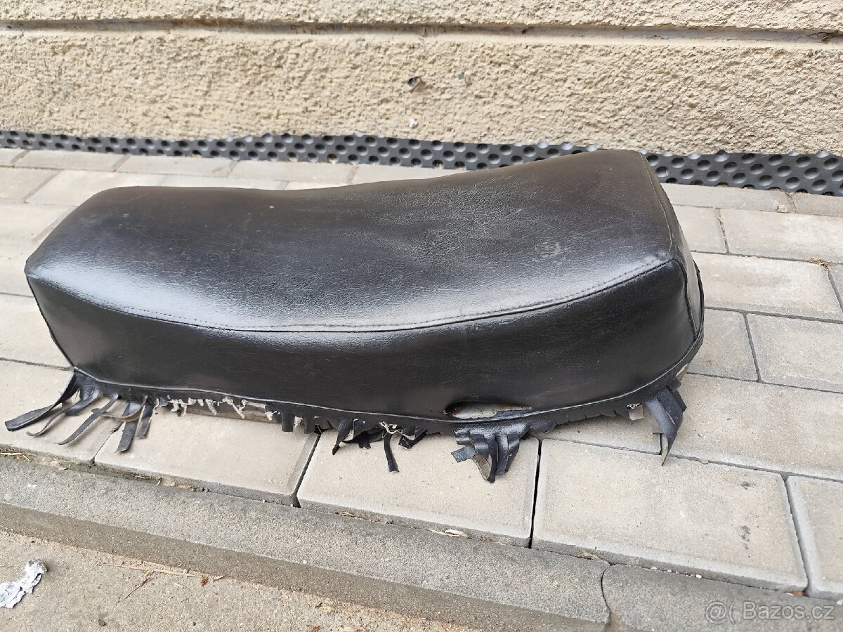 Sedlo ČZ 175 477 476 - 2