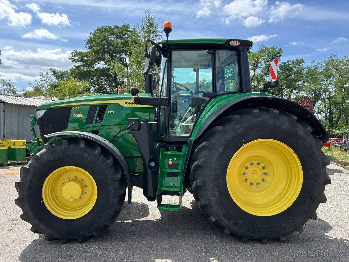 John Deere 6M 220 - 2