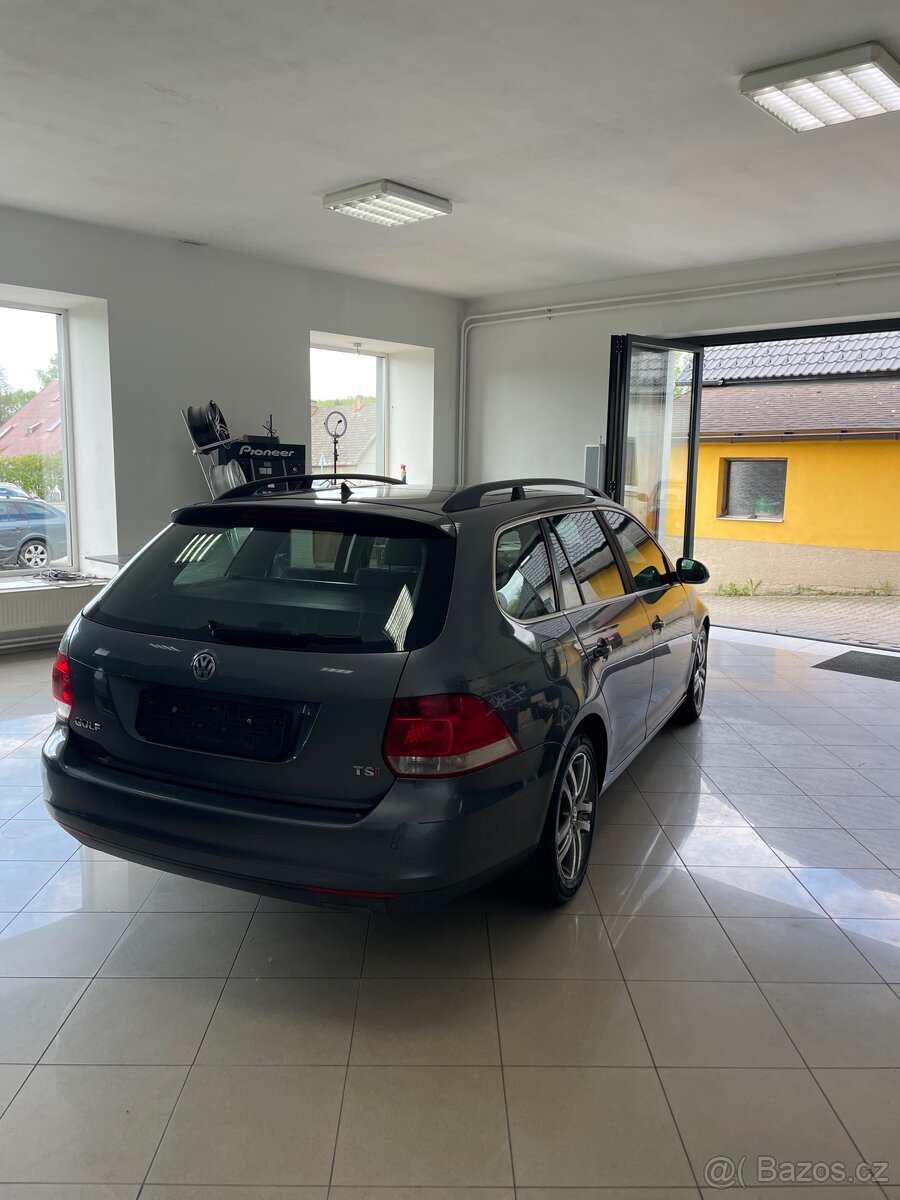 VW Golf V 1.4 TSI Variant DSG - 2