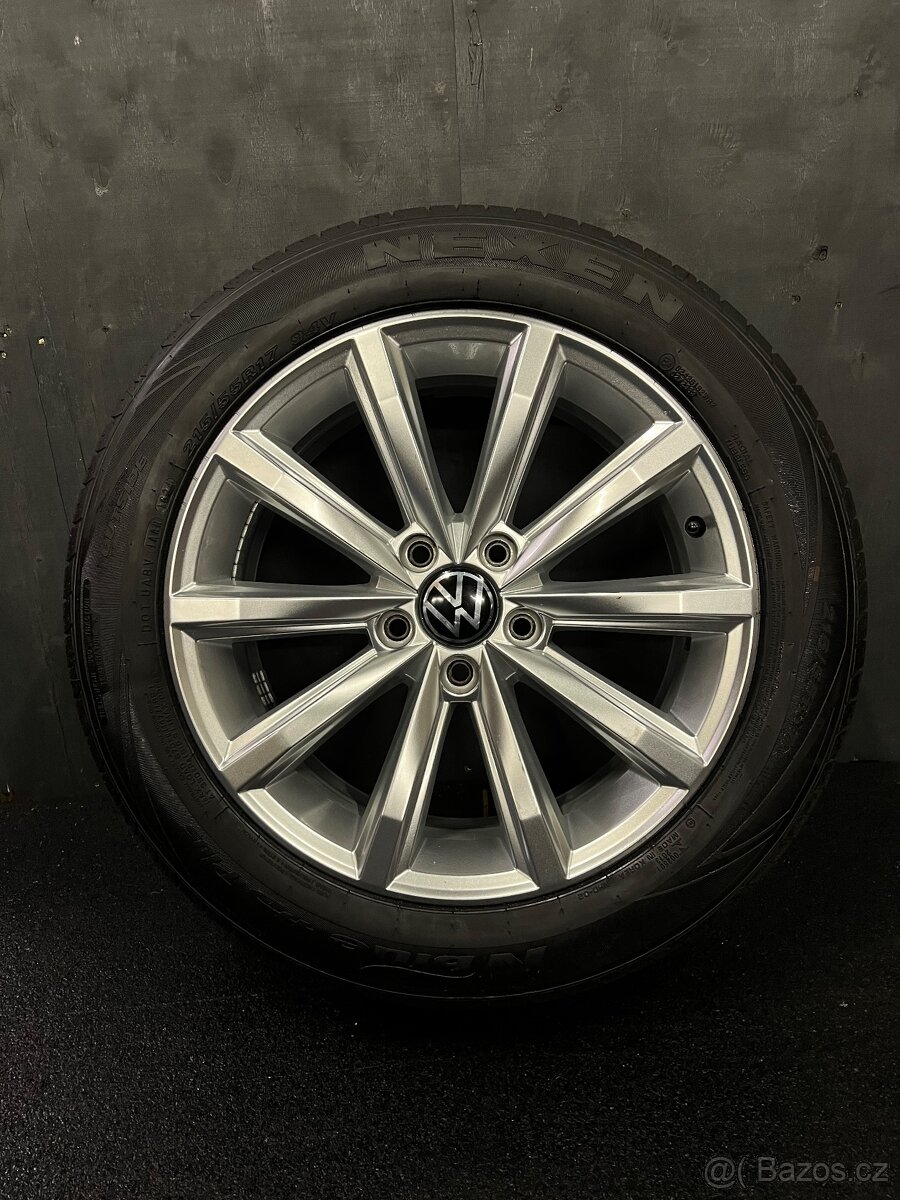 Originál alu 5x112 Passat 215/55/17 “London” - 2