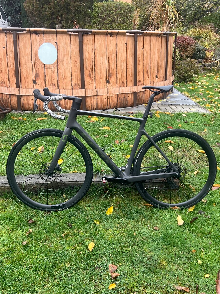 Scott Addict RC 30 AXS 2023 L/56 7.68kg - 2