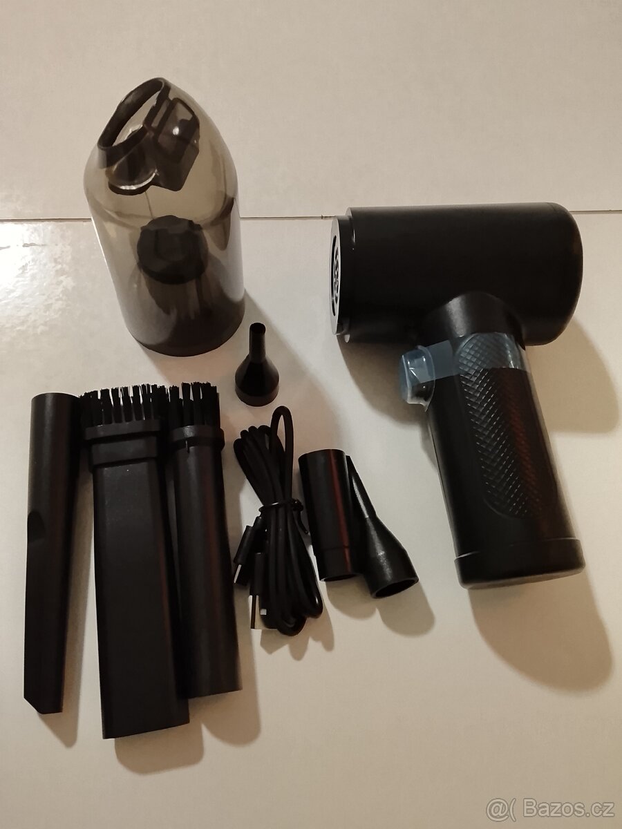 Přenosný vysavač do auta - 2