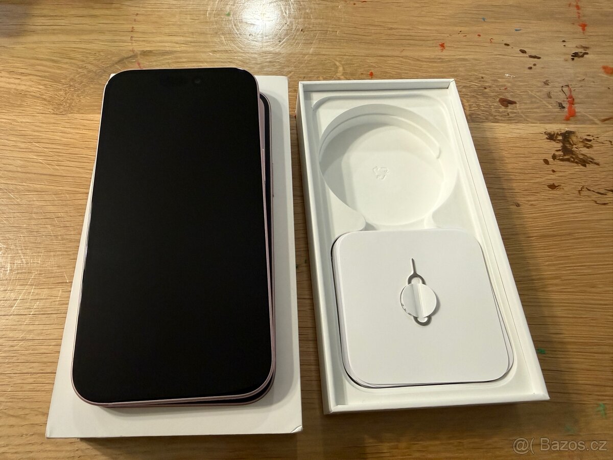Iphone 15 128gb růžový. Bez poškození - 2