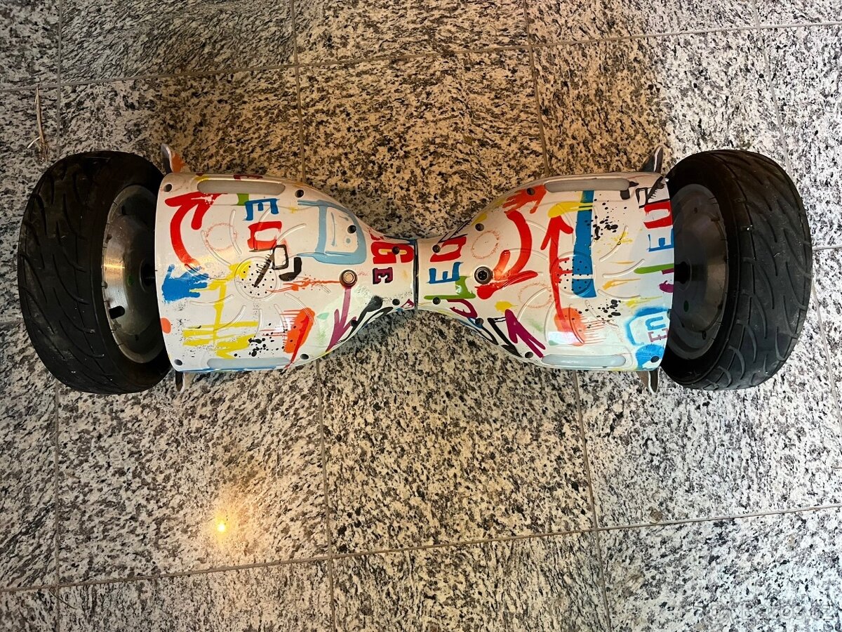 Hoverboard (kolonožka) - 2