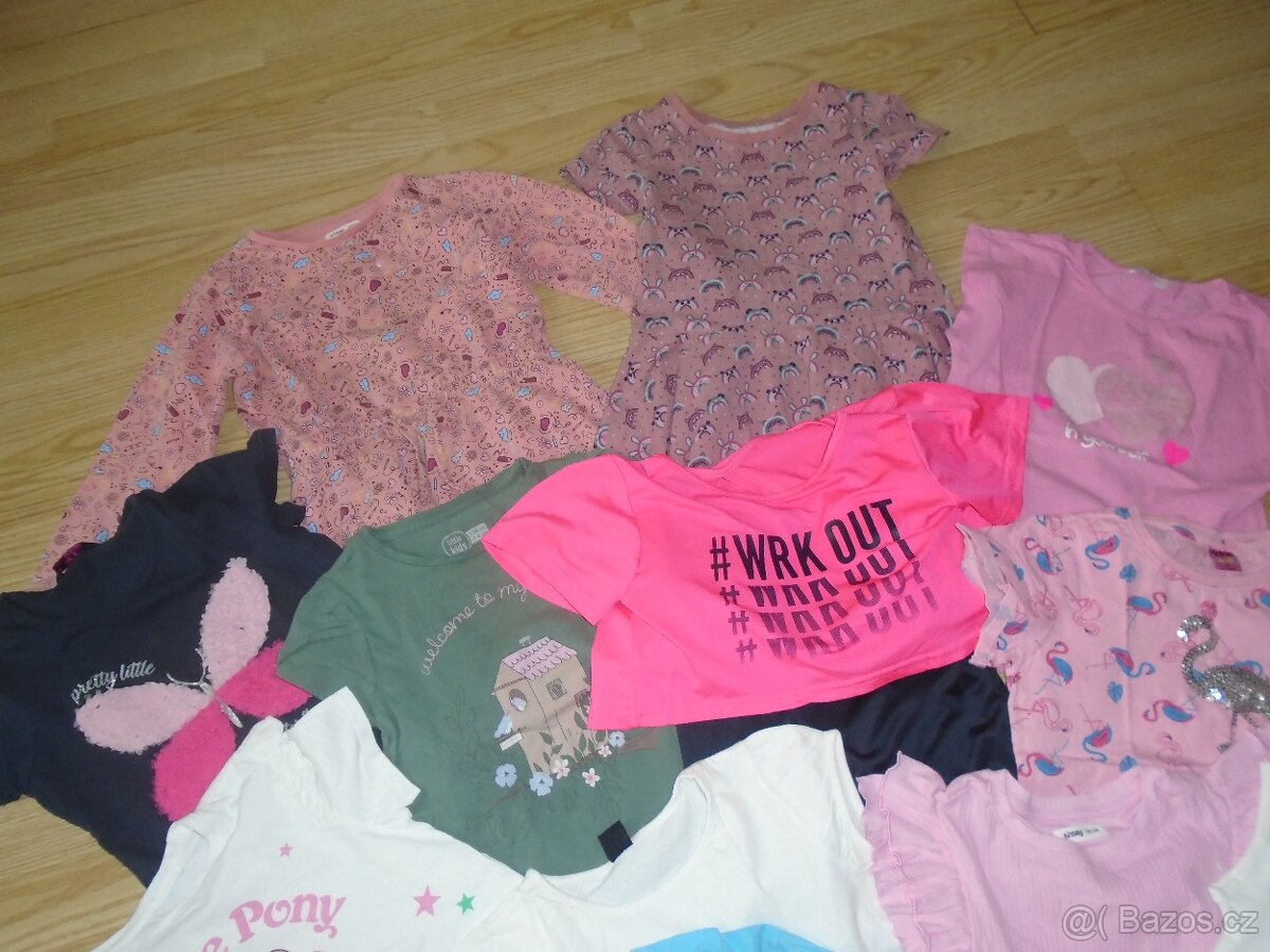 Dívčí oblečení vel. 128 - 2