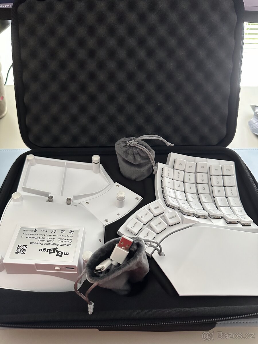 Glove80 Ergonomic Keyboard Revision 2 with Travel Case - 2