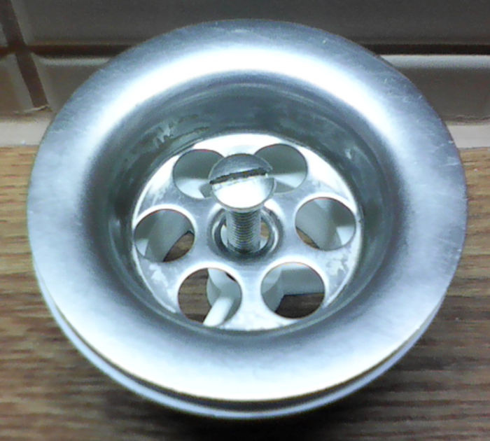 Výpust s nerez mřížkou - 2