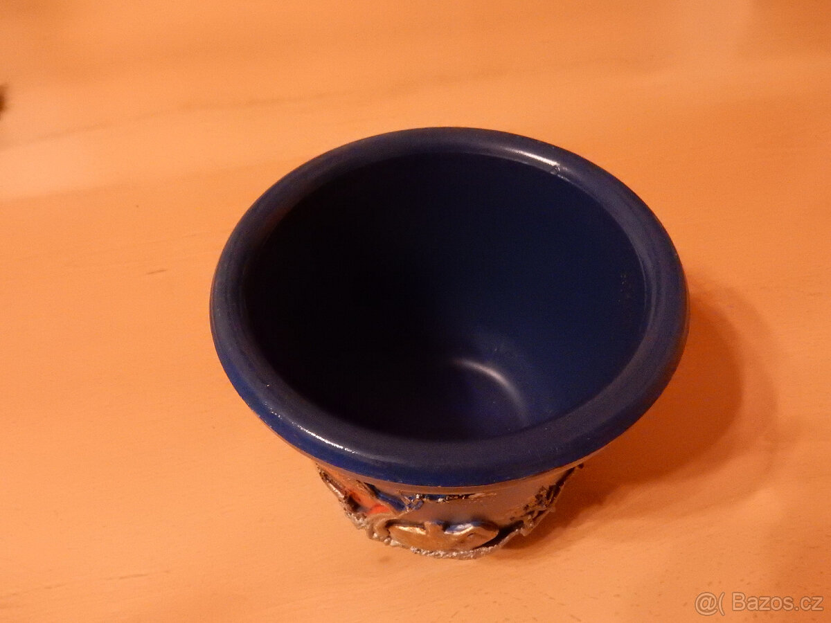 Prodám keramický květináč s 3D motivem - 2