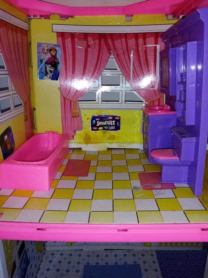 Domeček pro panenky - 2