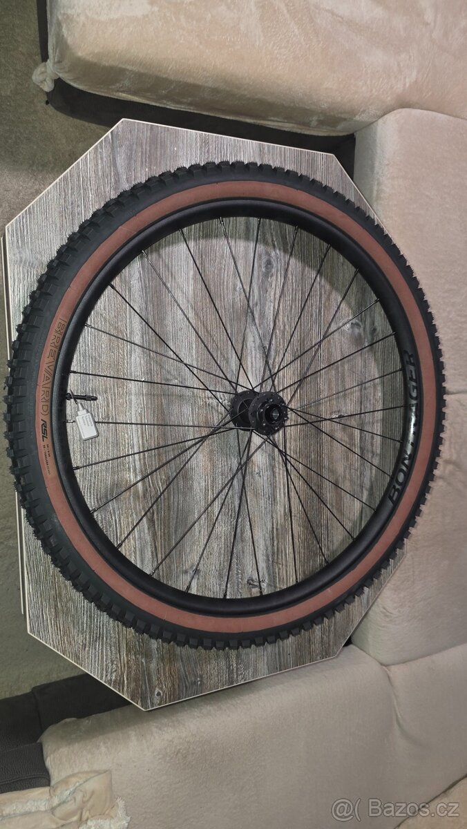 Kola Bontrager Line Comp 30 (ořech XD) - 2