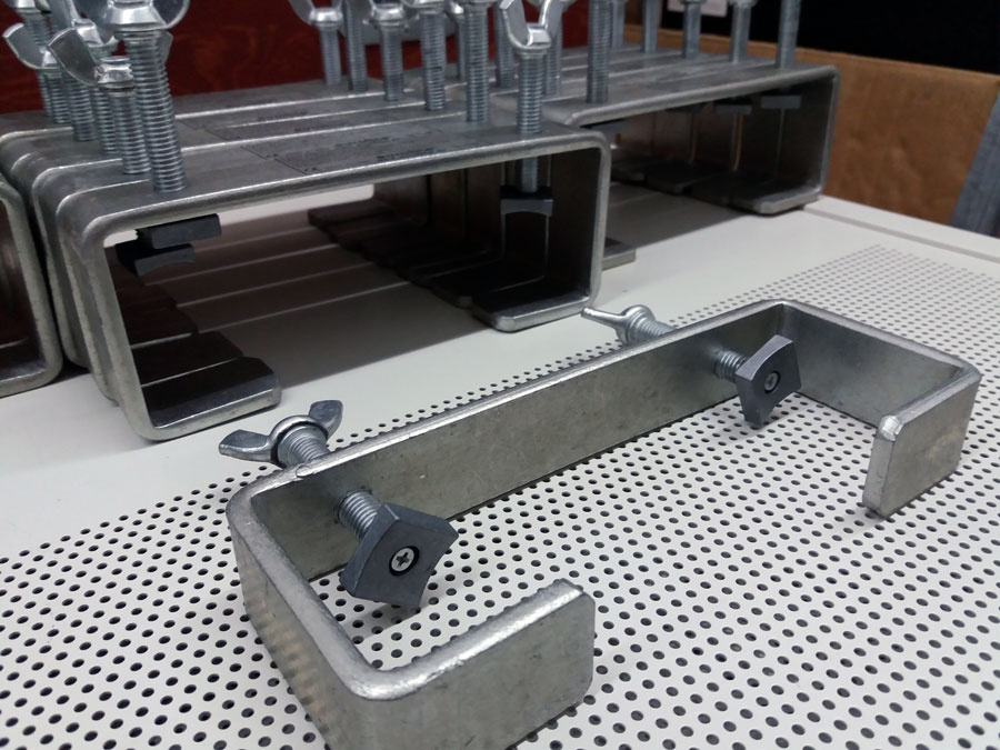 C háky 20 cm pro průměr trubky 45-50 mm, EUROLITE - 2