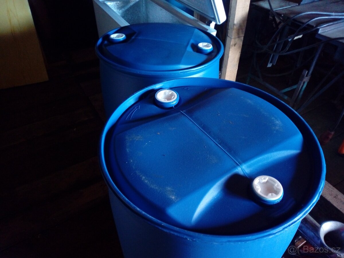 Plastove sudy, bečky 200l - 2