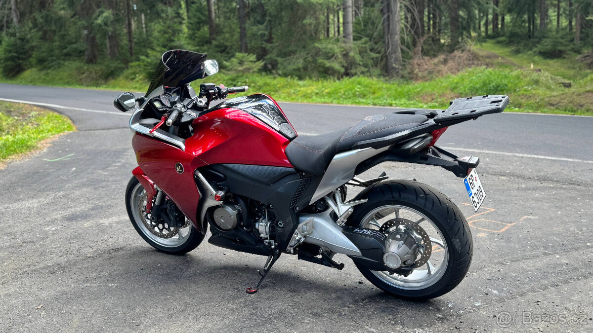 VFR1200F - 2
