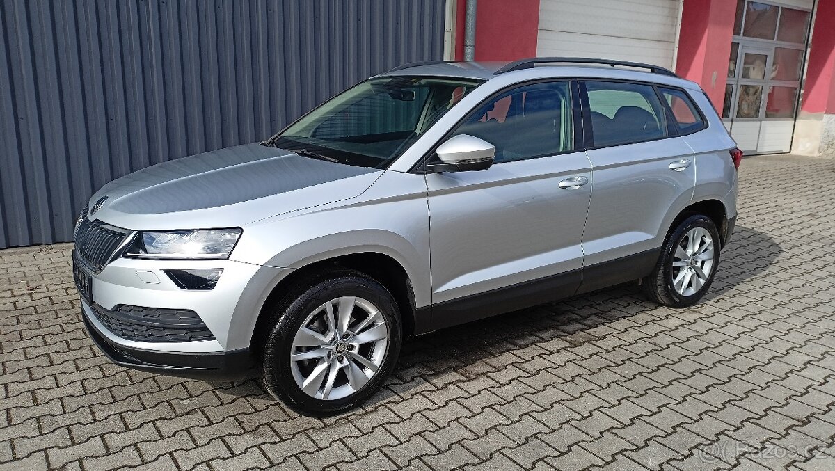 ŠKODA KAROQ 1,6 TDi DSG 2018 186t km pěkný,bez koroze - 2