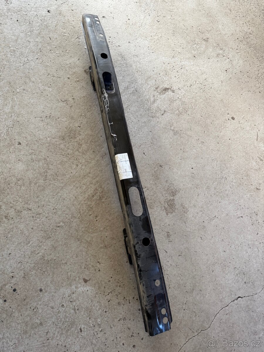 Výztuha T6.1 zadní nárazník 7E0807305D - 2