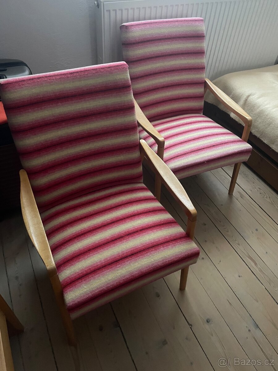 Dřevená křesla - 2