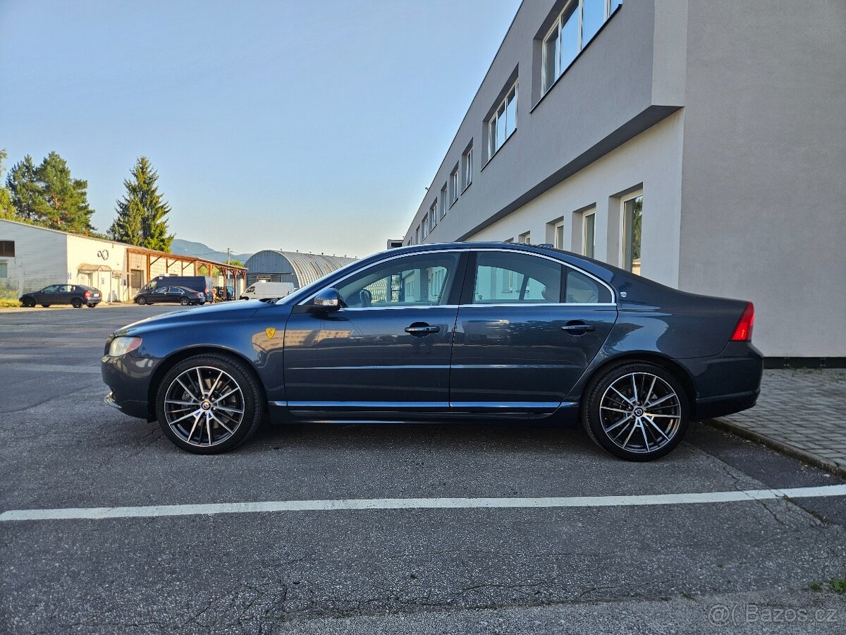 Volvo s80 V8 summum geartroni - 2