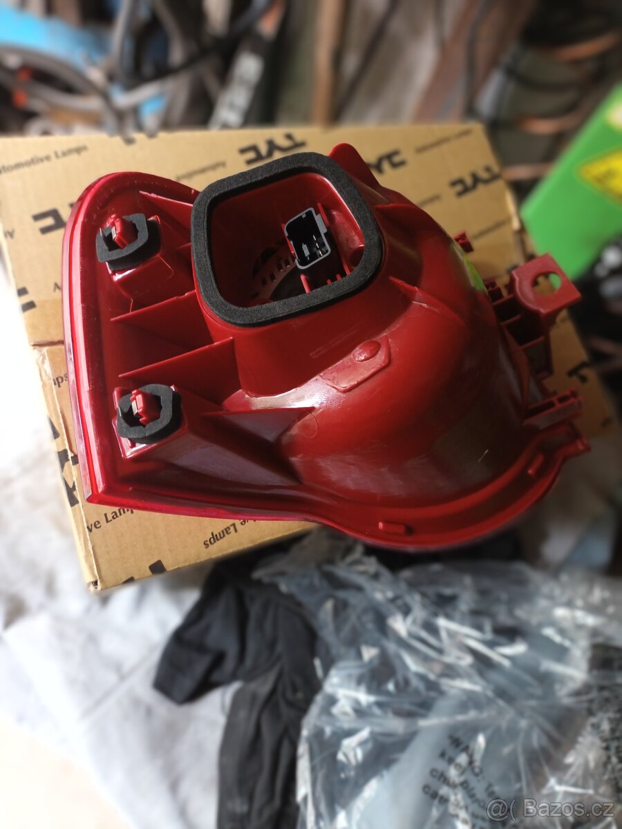 WV Pasat - světlo - 2