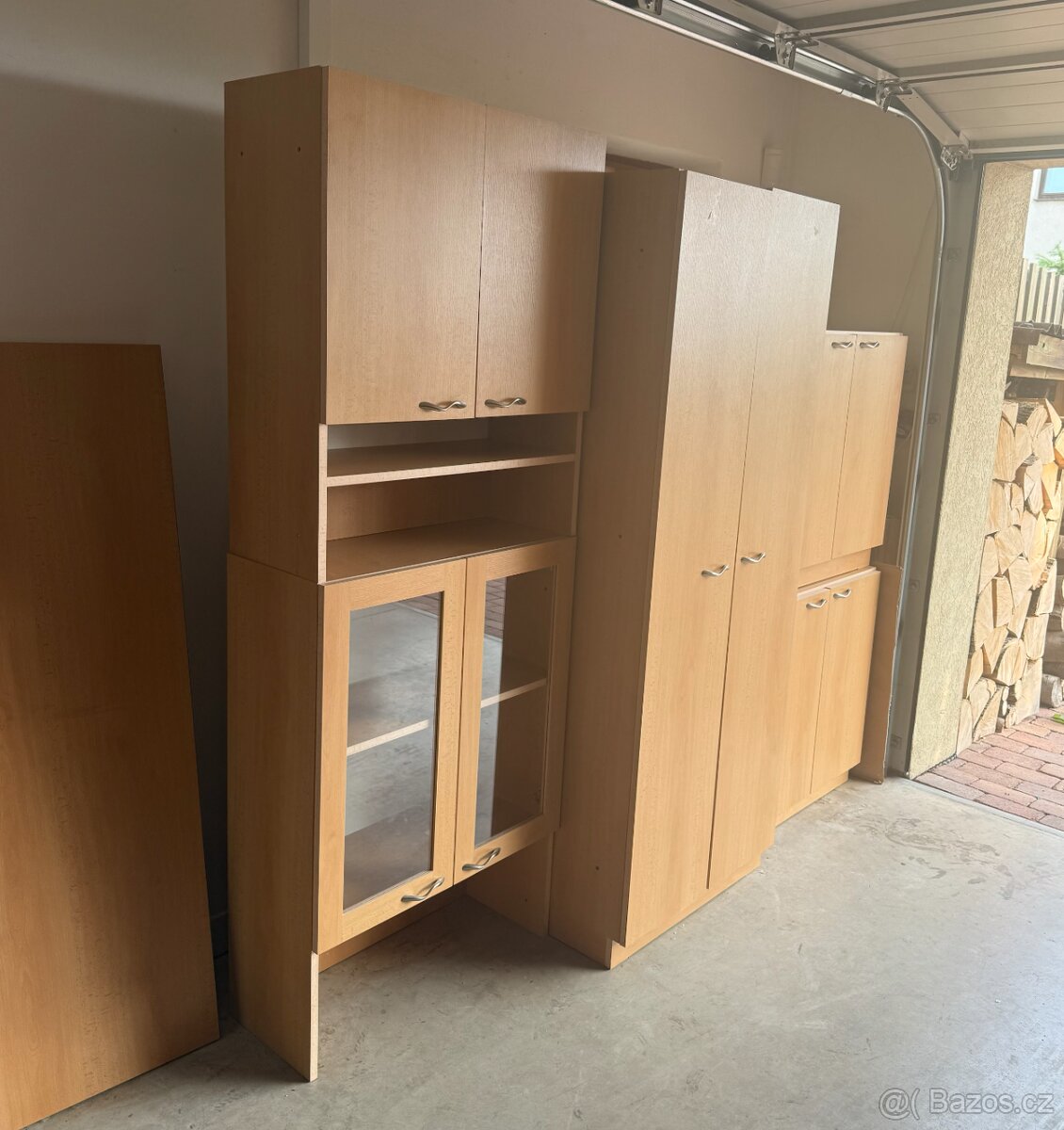 Set skříně s knihovničkou a úložným prostorem - 2