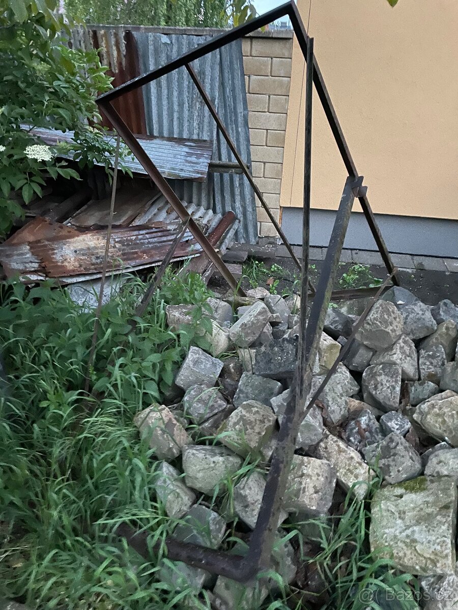 Prodám stavební výtah - 2