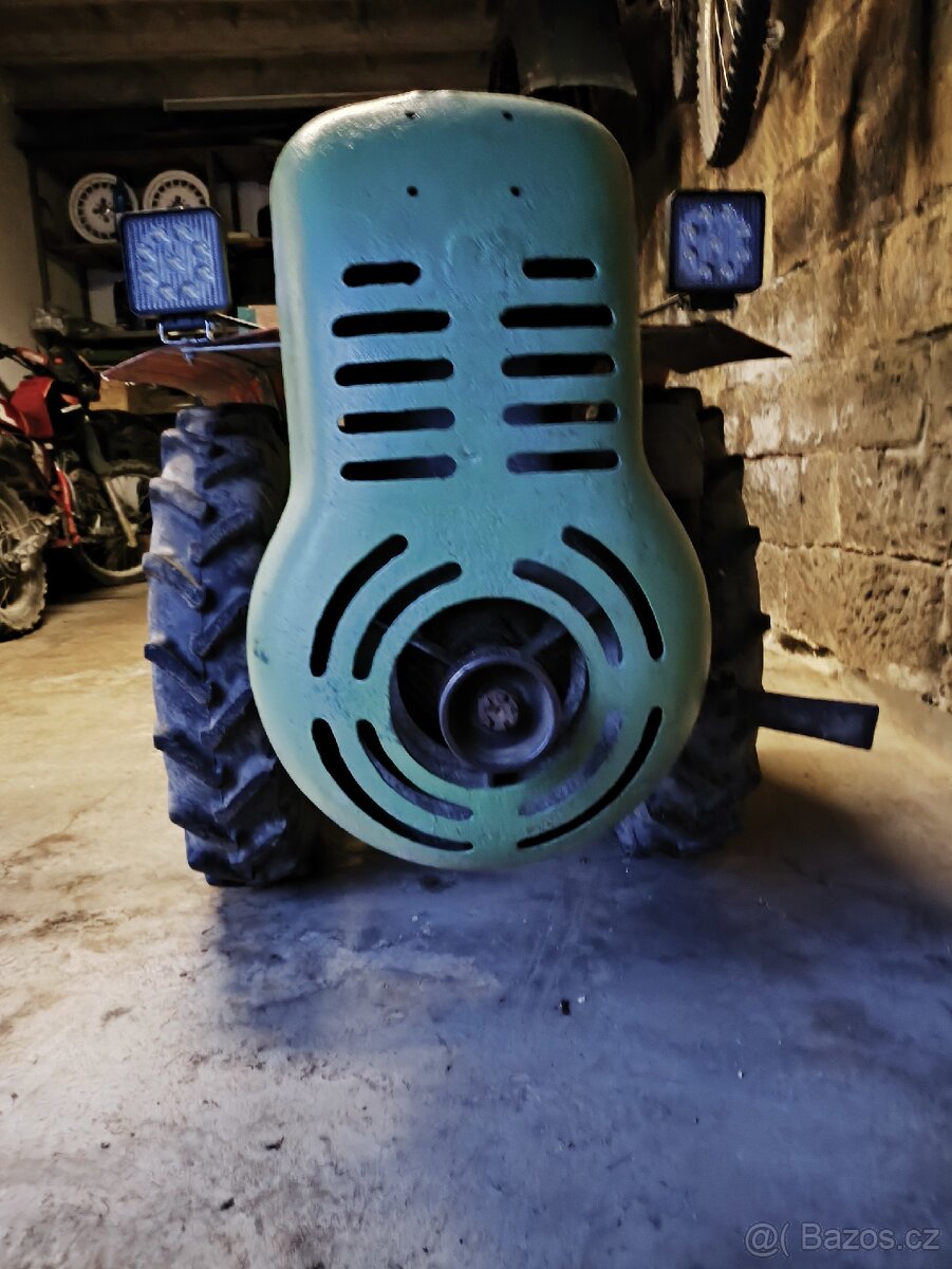 Stabilní benzínový motor 2takt PF 62 - 2