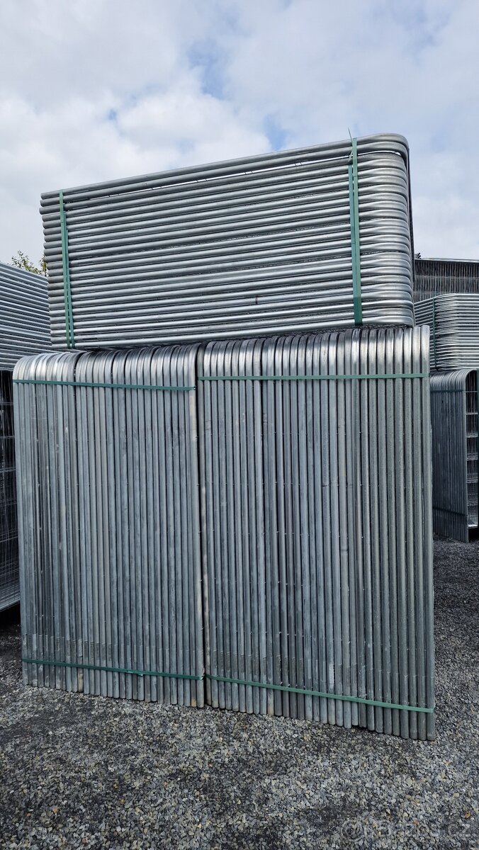 Použité mobilní oplocení Uni Profi - 2