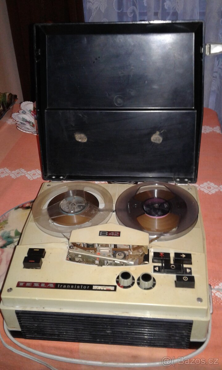 Prodej magnetofonu - 2