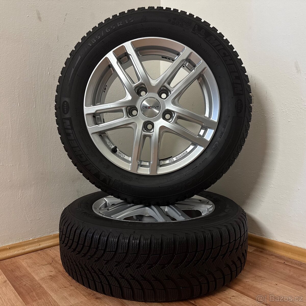 AUDI A4 B5 5x112 R15 ET43+ZIMNÍ 185/65R15 6,5mm - 2