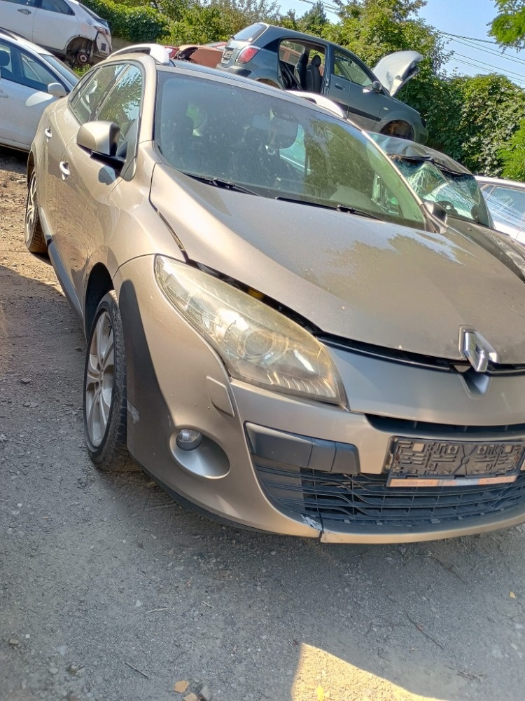 ND - Renault Megane 3 - 2