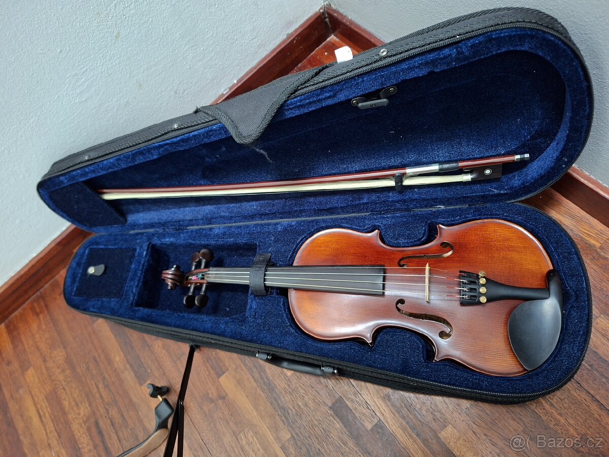 Housle Pablo Vitaso V-40 1/2 + příslušenství - 2