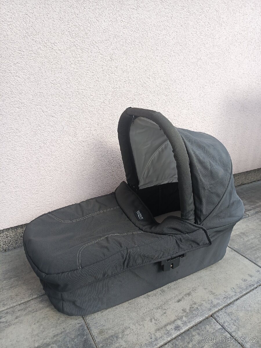 Britax B-motion 4 plus - šedý - 2