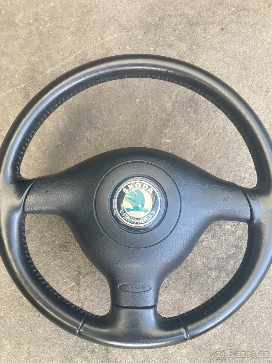 Volant Octavia 1 - 2