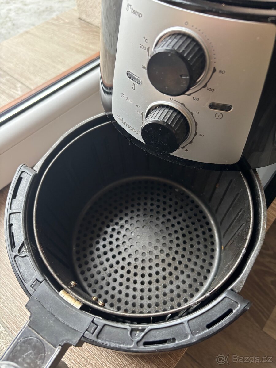 Horkovzdušná fritéza - 2