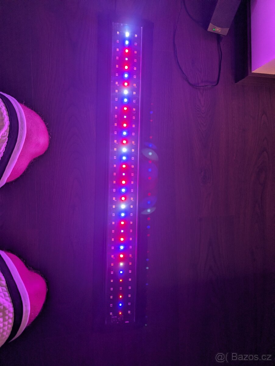 Akvarijní světlo MA02-D90 - 2
