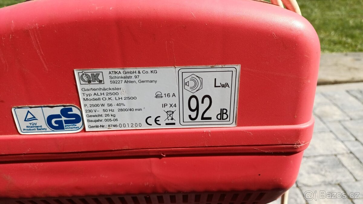 Štěpkovač / drtič větví - 2