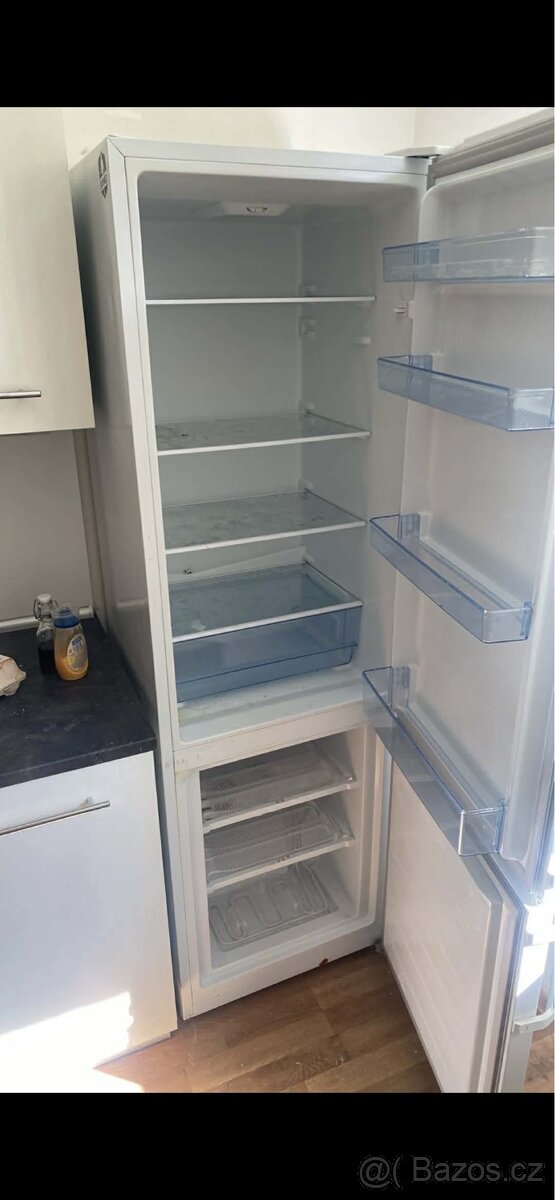 Prodám ledničku - 2