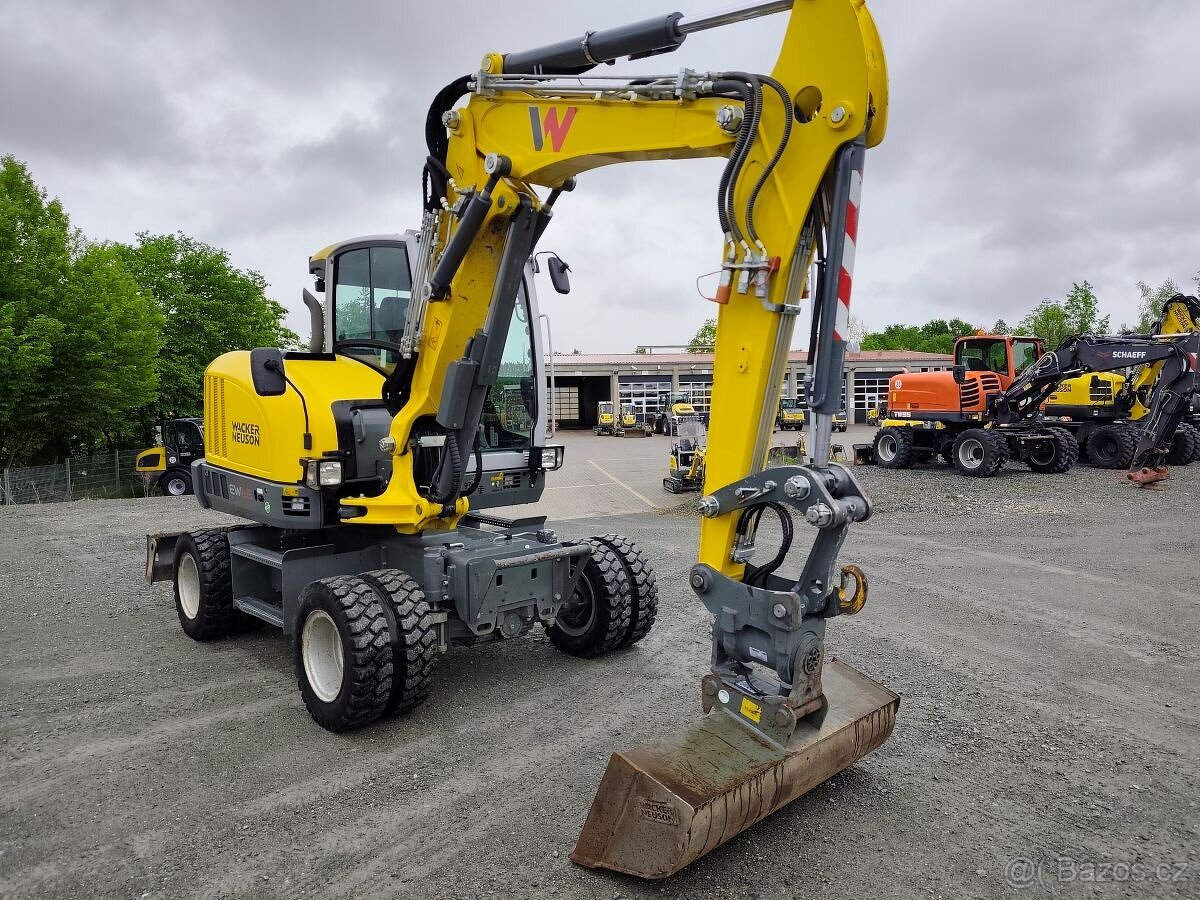 Wacker Neuson EW 65 mobilní bagr - 2